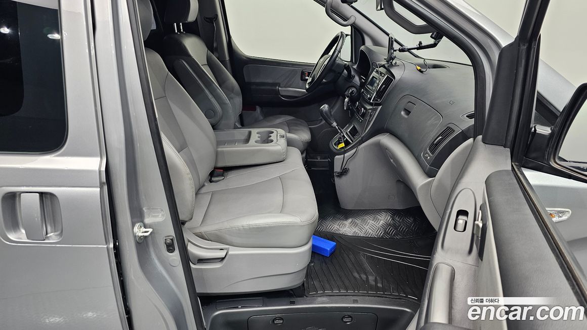 Hyundai Starex 2020