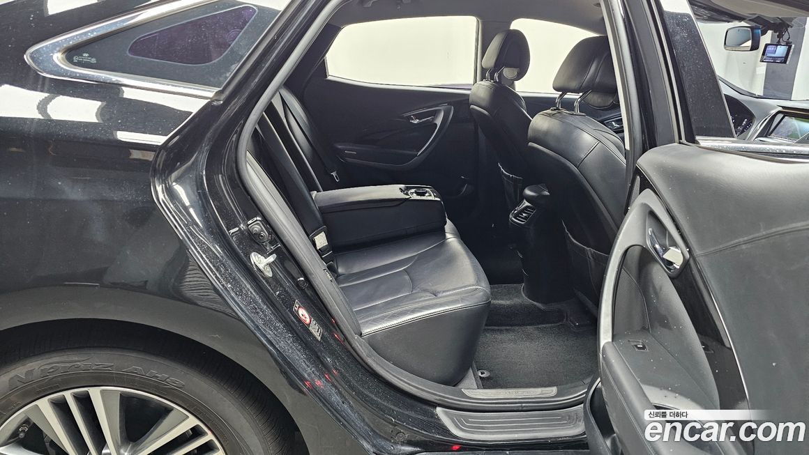 Hyundai Grandeur 2013