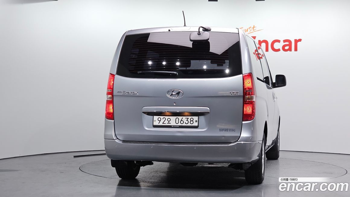 Hyundai Starex 2020