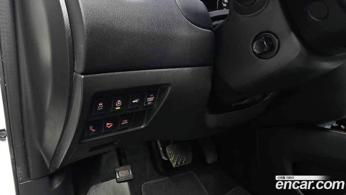 Nissan Pathfinder 2016