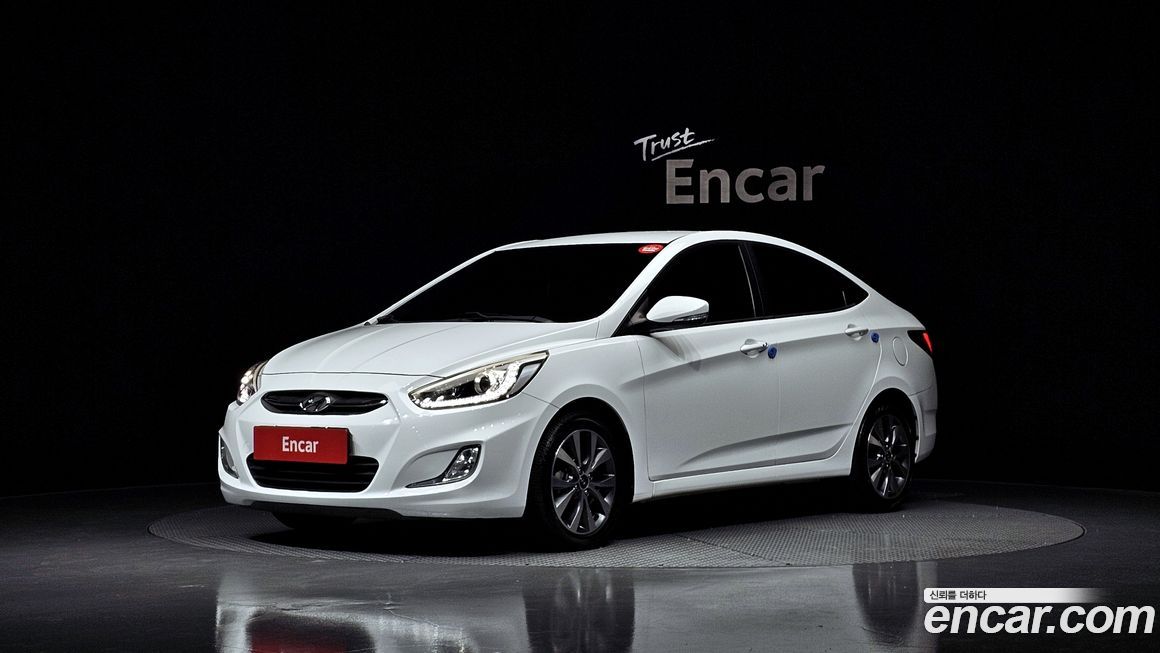 Hyundai Accent 2015