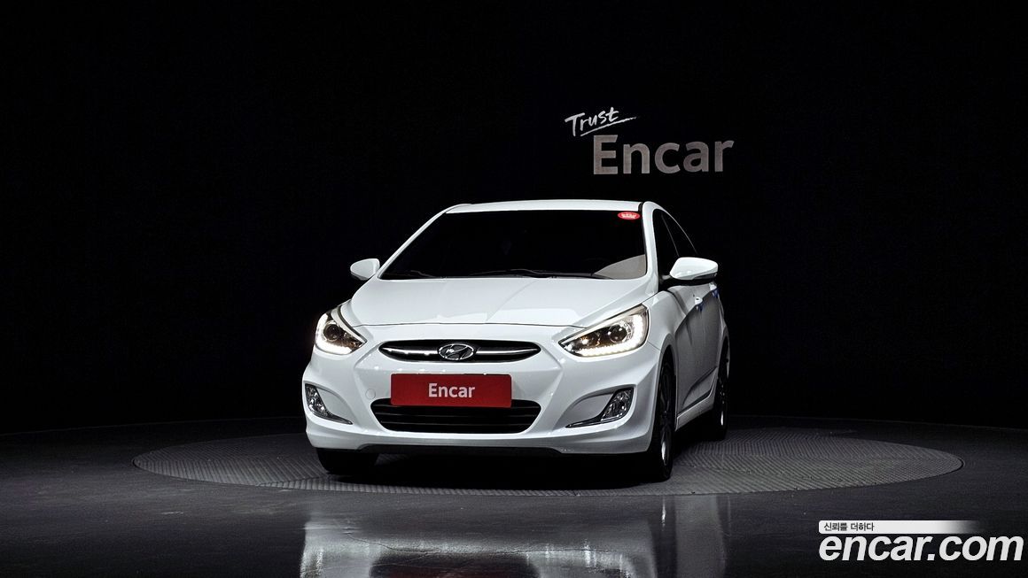 Hyundai Accent 2015