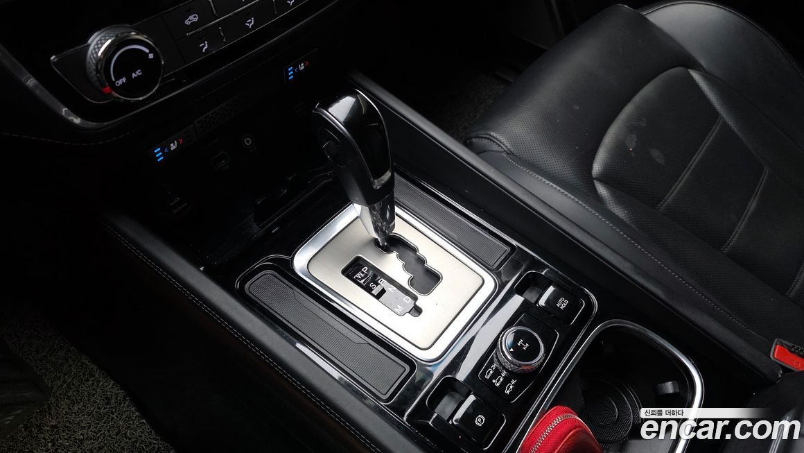 KG_Mobility_Ssangyong Rexton 2018