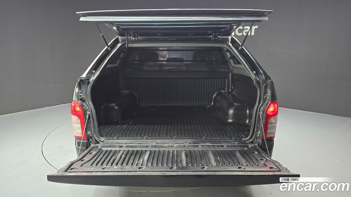 KG_Mobility_Ssangyong KORANDO 2012