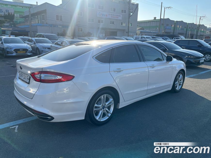 Ford Mondeo 2015