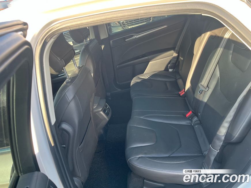 Ford Mondeo 2015