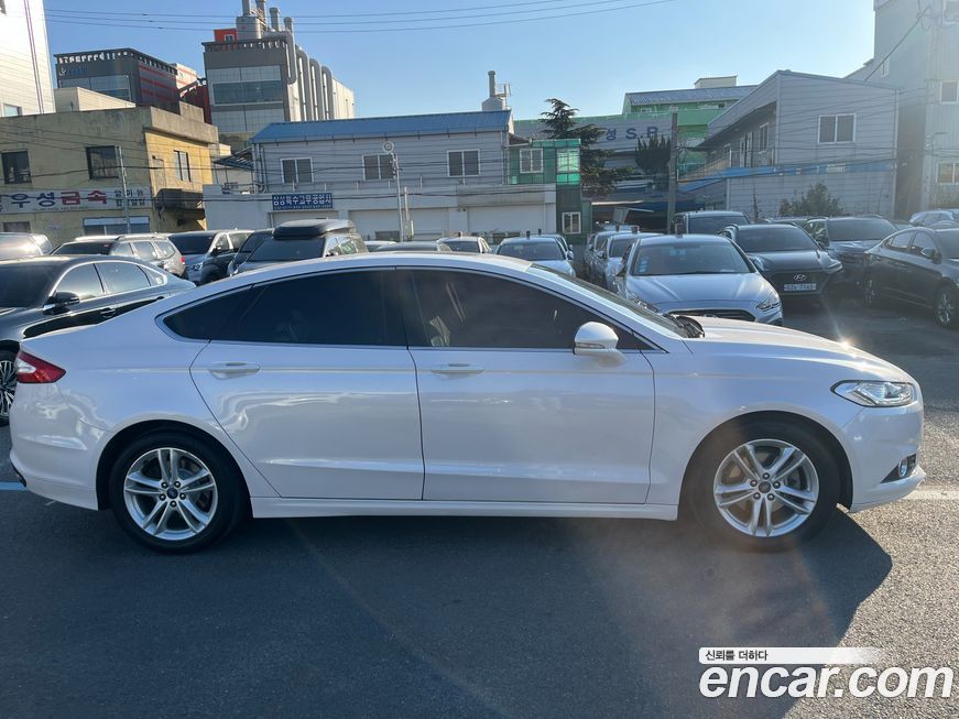 Ford Mondeo 2015