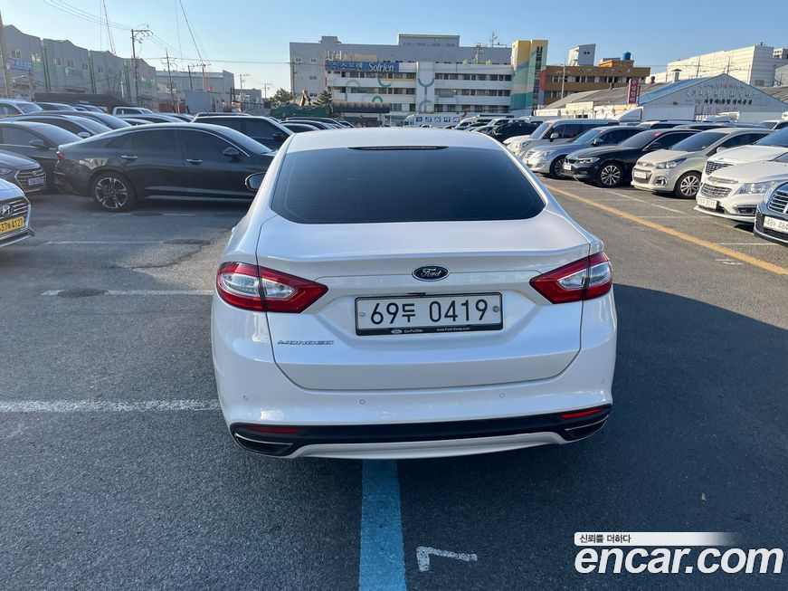 Ford Mondeo 2015