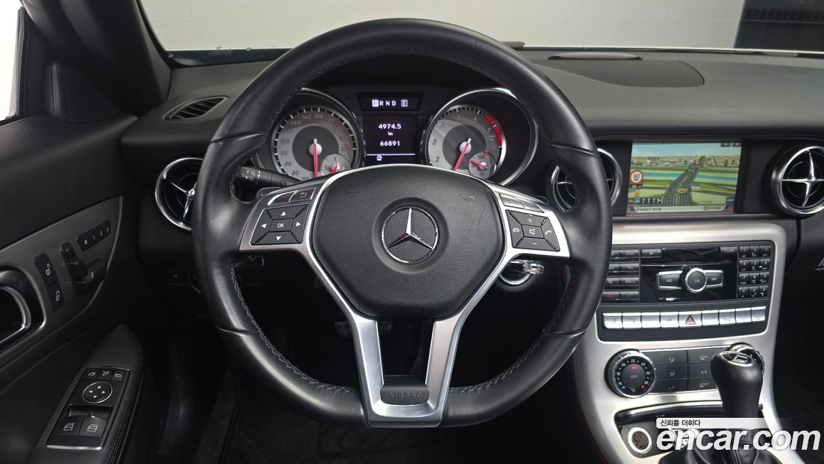 Mercedes-Benz SLK-Class 2012