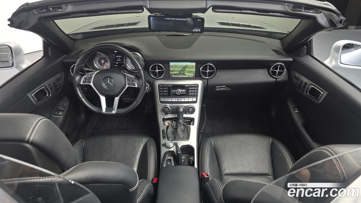 Mercedes-Benz SLK-Class 2012