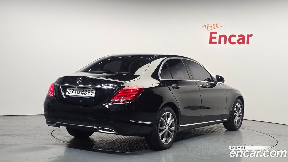 Mercedes-Benz C-Class 2015