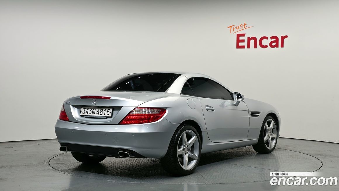 Mercedes-Benz SLK-Class 2012