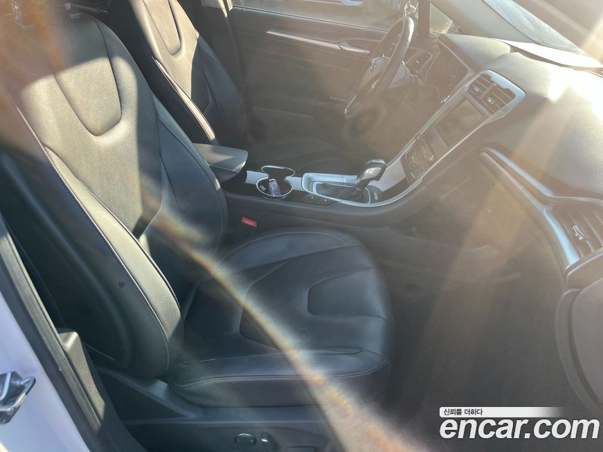 Ford Mondeo 2015