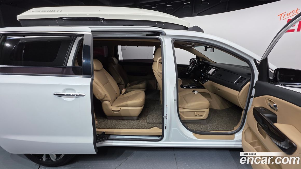 Kia Canival 2019