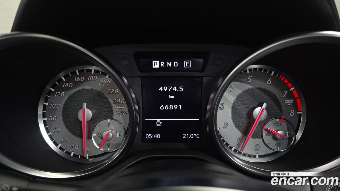 Mercedes-Benz SLK-Class 2012