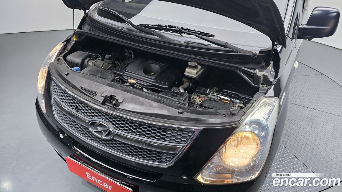 Hyundai Starex 2012