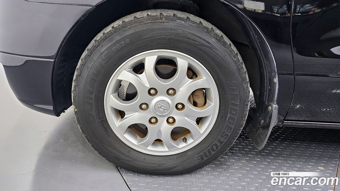 Hyundai Starex 2012