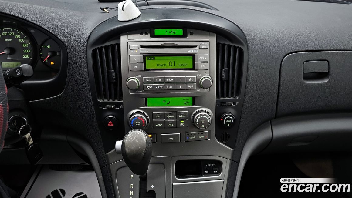 Hyundai Starex 2012