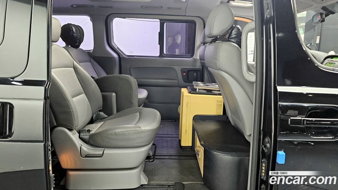 Hyundai Starex 2012