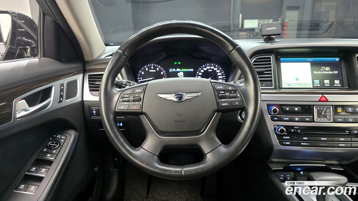 Genesis G80 2018