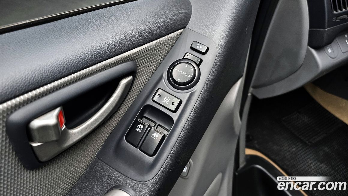 Hyundai Starex 2012
