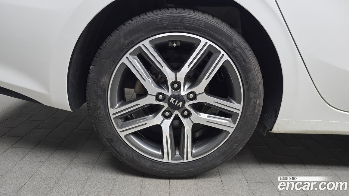 Kia K3 2019