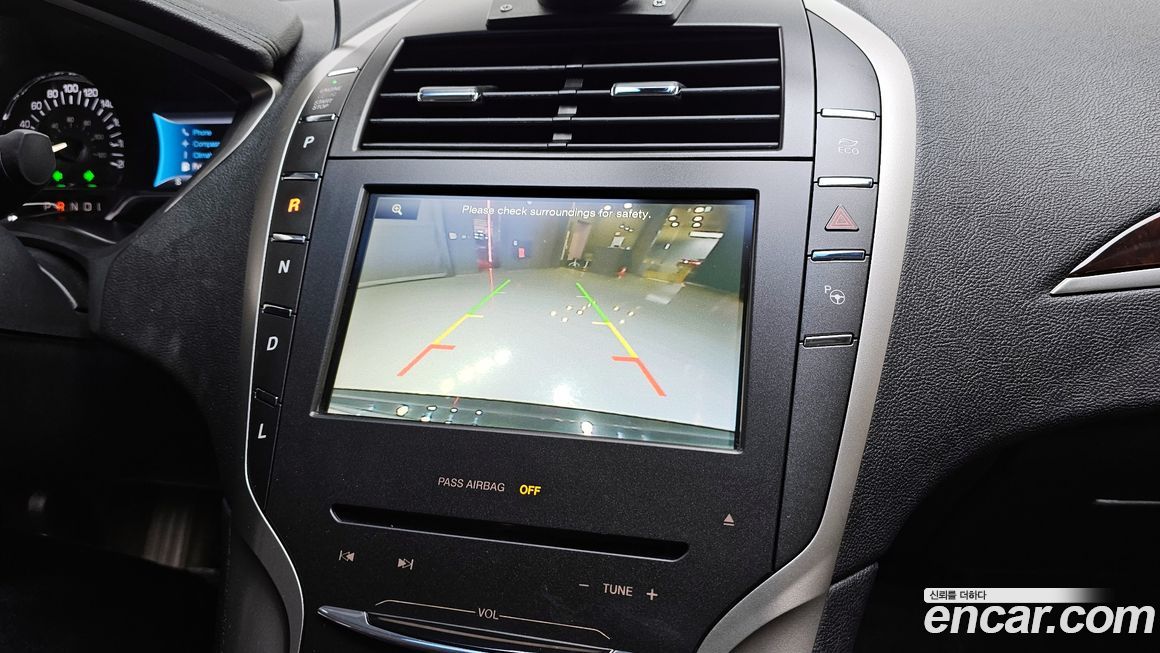 Lincoln MKZ 2016