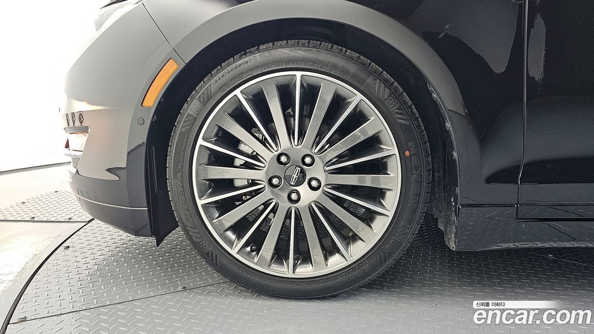 Lincoln MKZ 2016