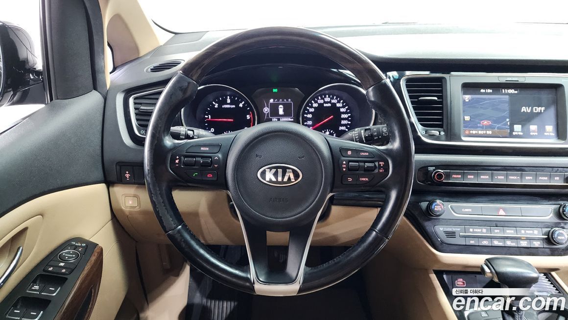 Kia Canival 2017