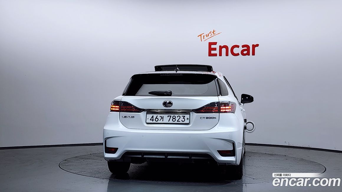 Lexus CT200h 2017