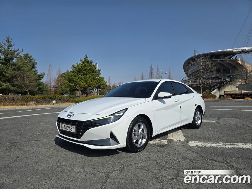 Hyundai AVANTE 2021