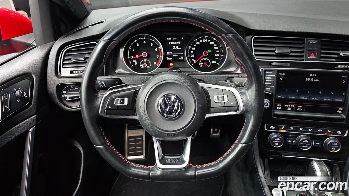 Volkswagen Golf 2014
