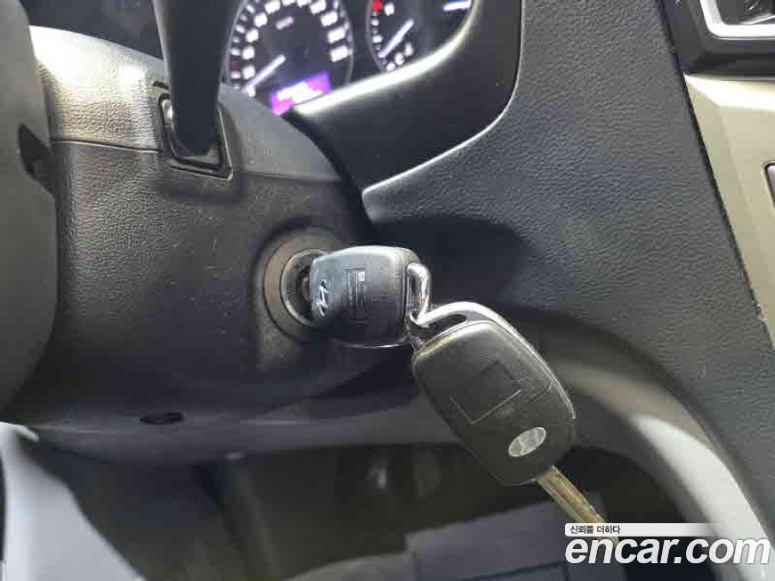 Hyundai Starex 2019