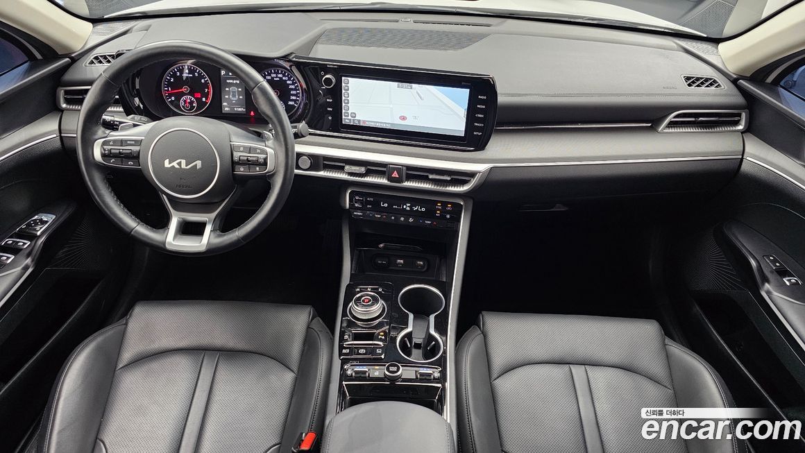 Kia K5 2023