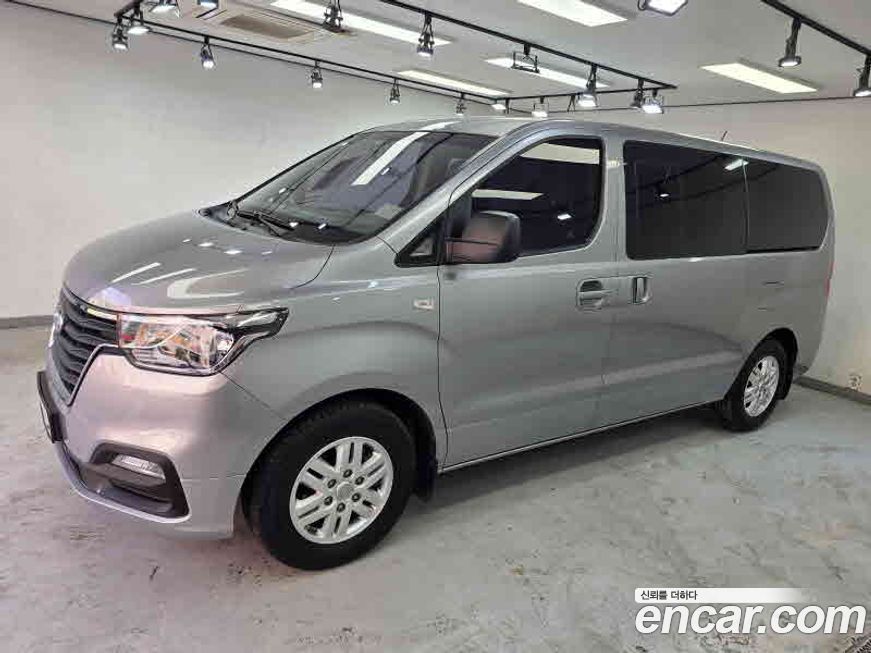 Hyundai Starex 2019