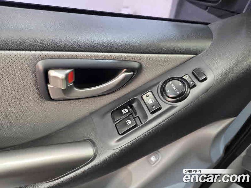 Hyundai Starex 2019