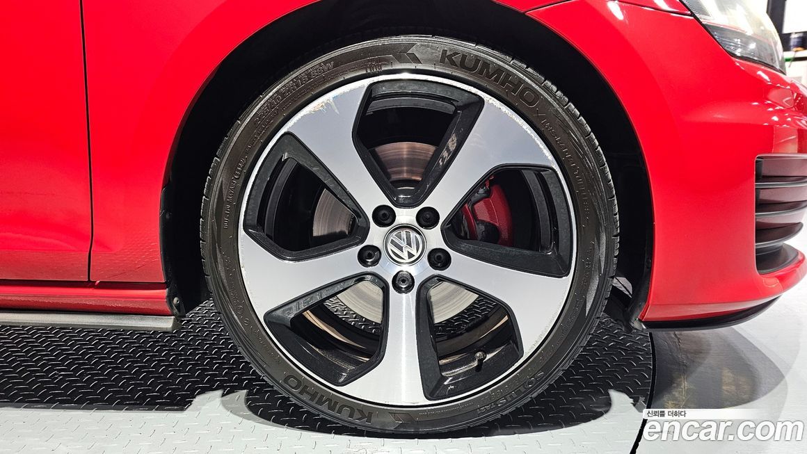 Volkswagen Golf 2014