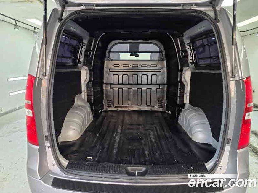 Hyundai Starex 2019