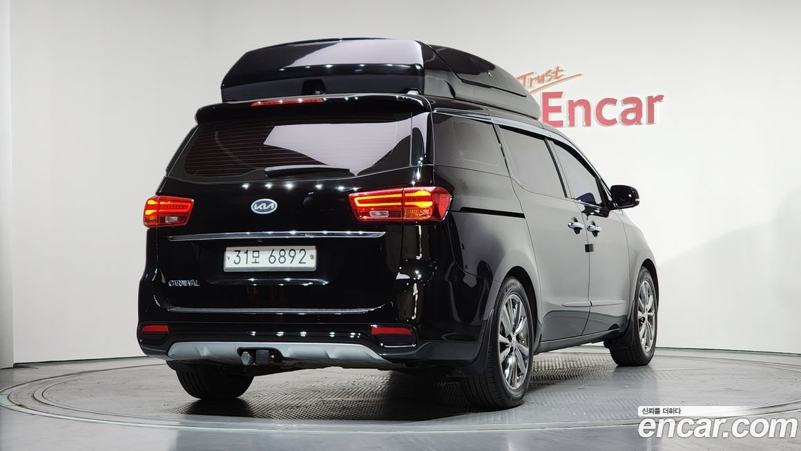 Kia Canival 2019