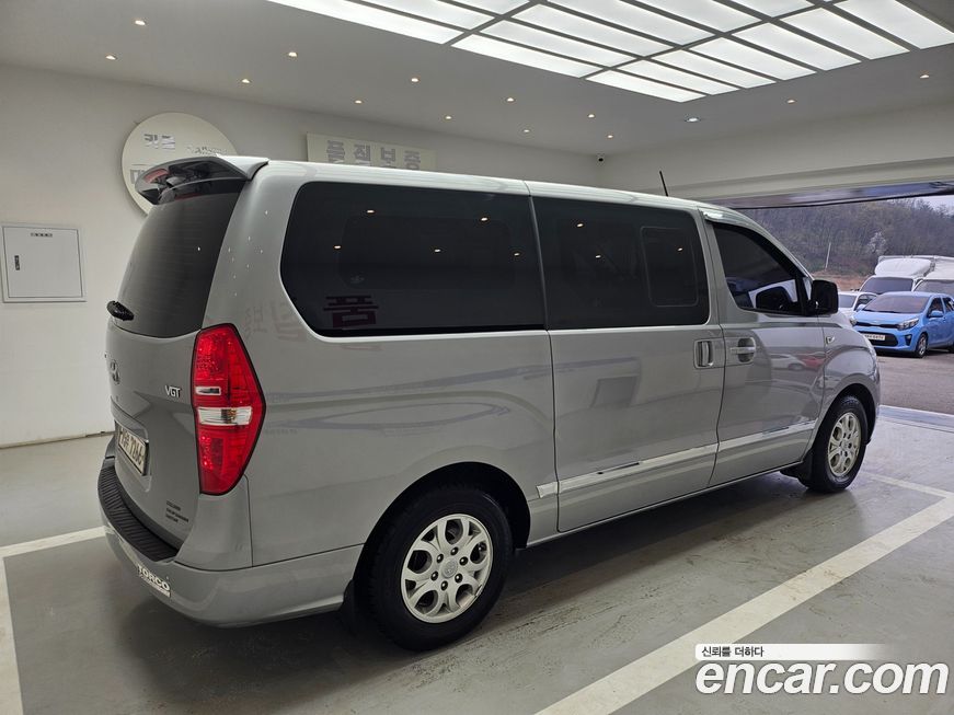 Hyundai Starex 2015