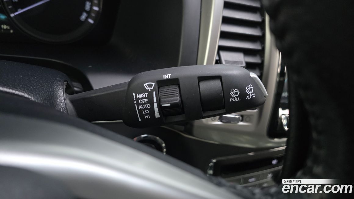 KG_Mobility_Ssangyong Rexton 2019