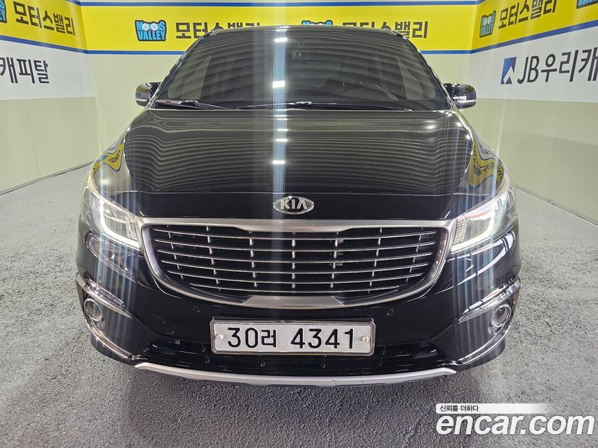 Kia Canival 2015