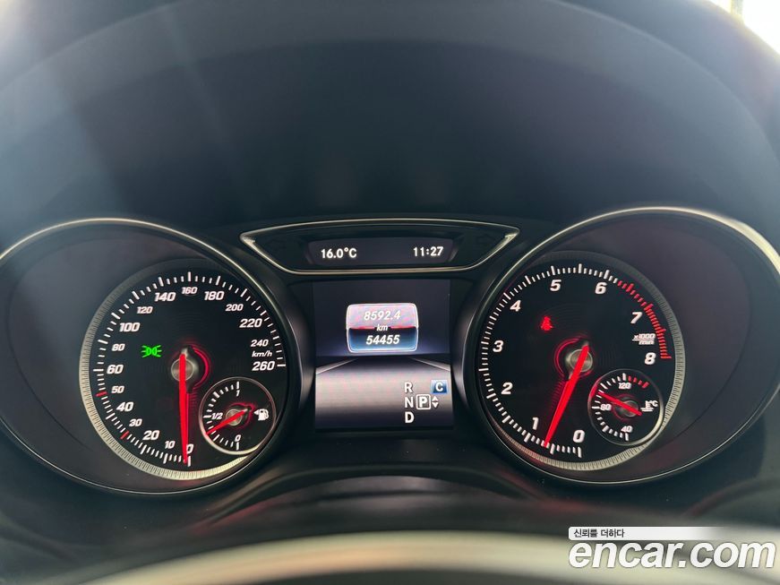 Mercedes-Benz GLA-Class 2019