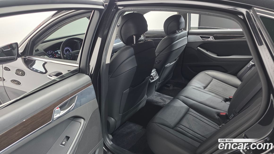 Genesis G80 2018