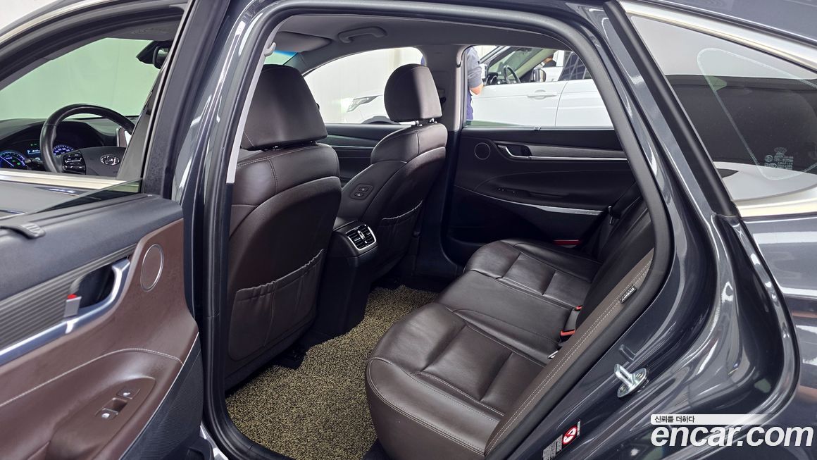 Hyundai Grandeur 2018