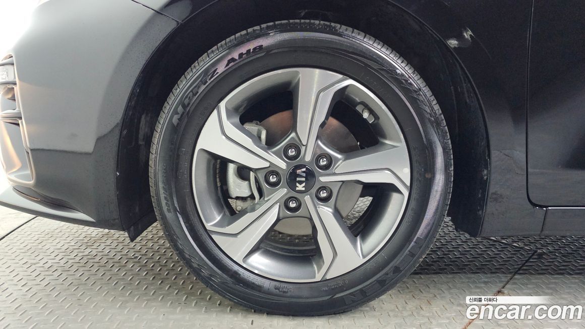 Kia K3 2019