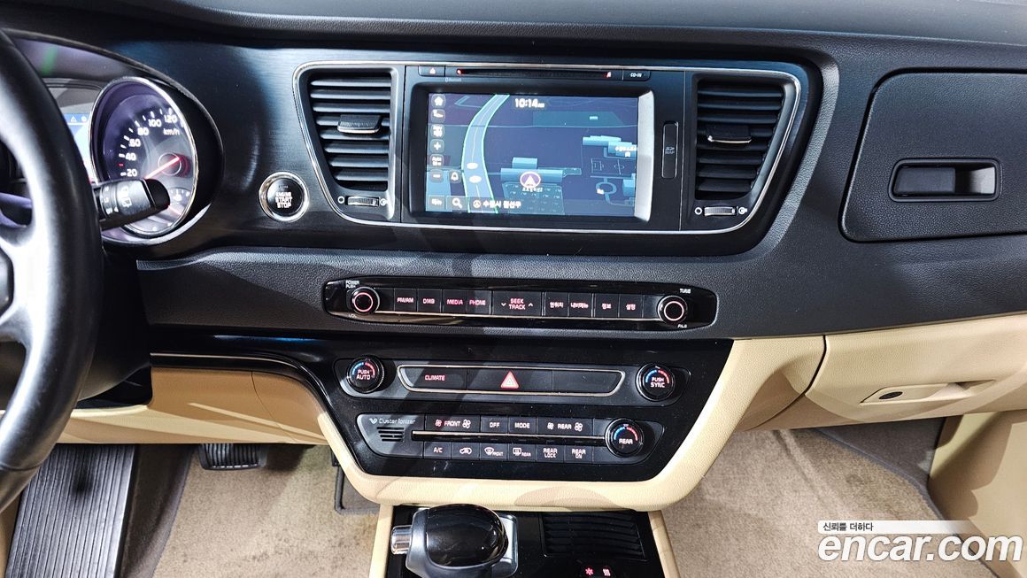 Kia Canival 2016
