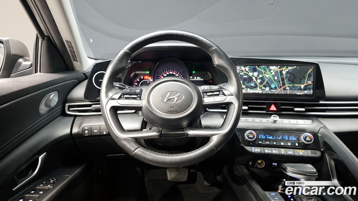 Hyundai AVANTE 2021
