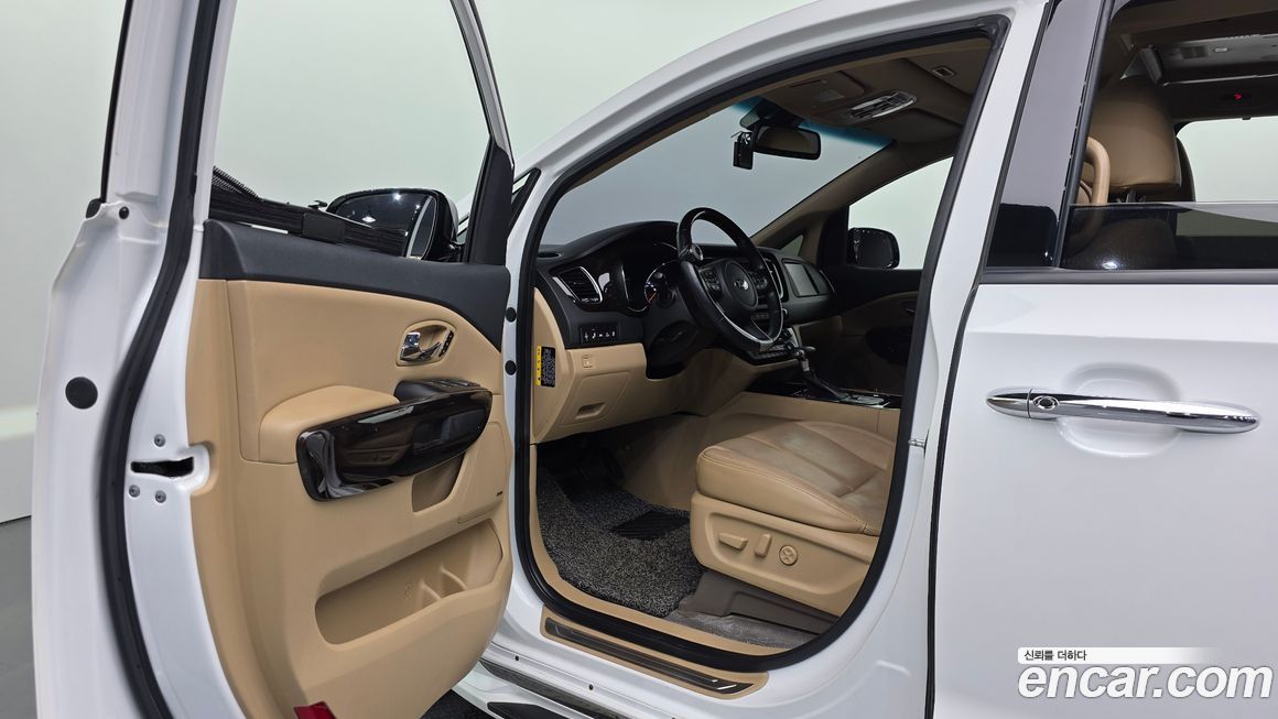 Kia Canival 2019