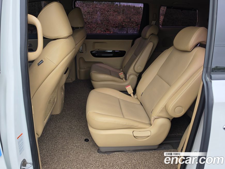 Kia Canival 2019